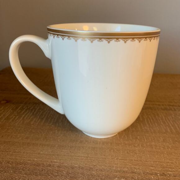 Downton Abbey Mug World Market Coffee Tea Cup Gold Crown 2014 16oz Ceramic - Picture 4 of 12